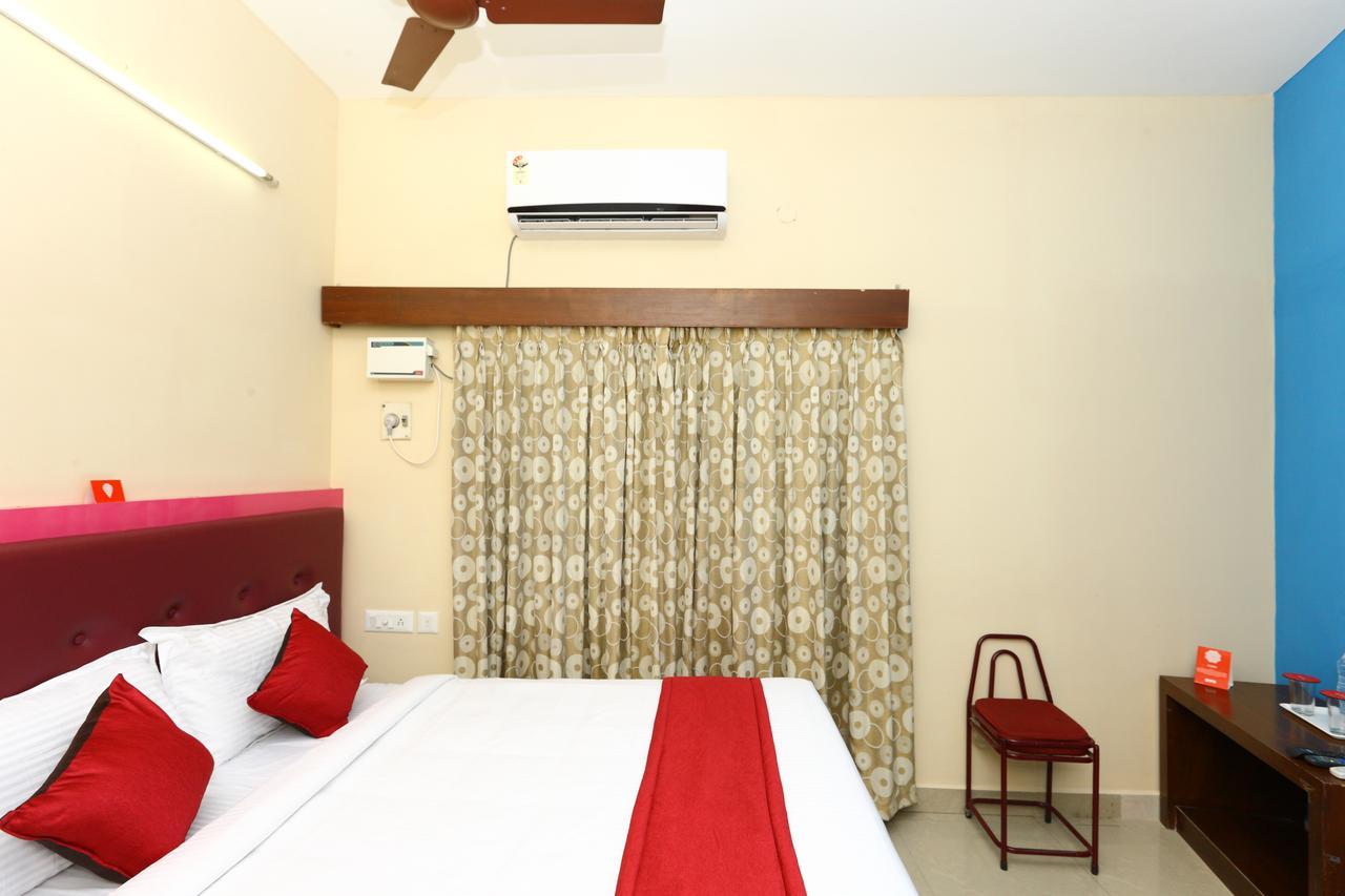 Oyo 8410 Rajeswari Tower Hotel Chennai Exterior photo