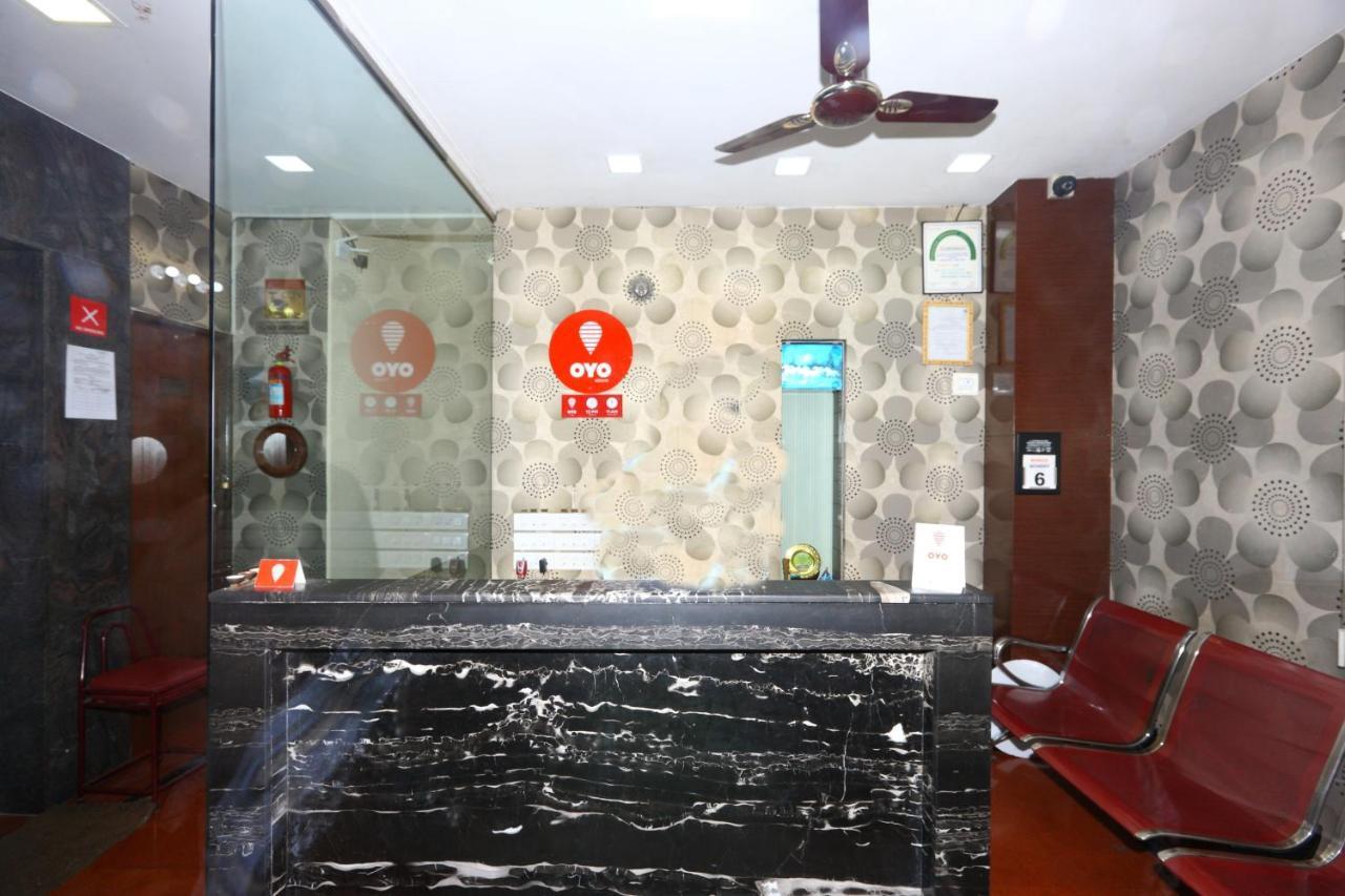 Oyo 8410 Rajeswari Tower Hotel Chennai Exterior photo